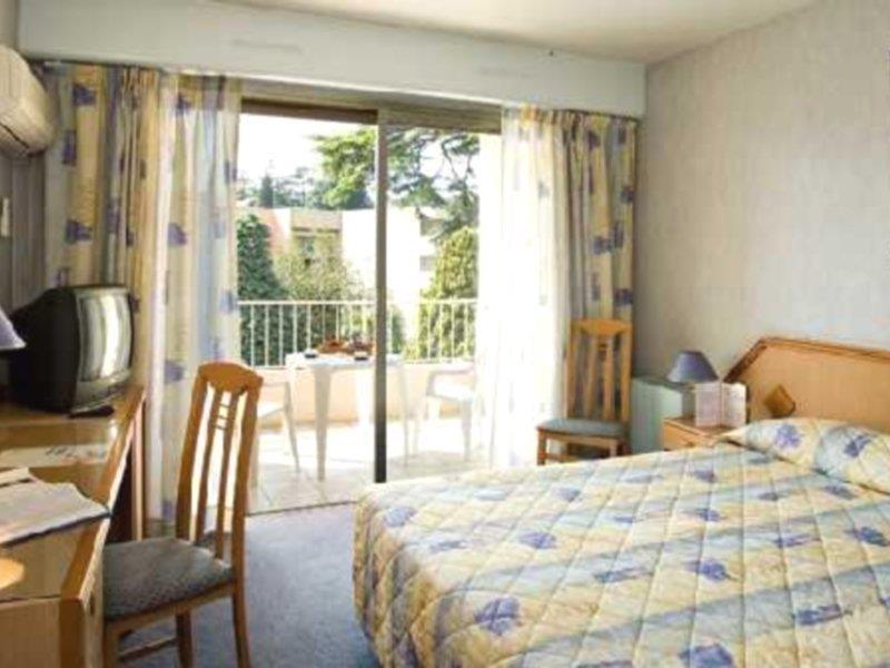 Hotel Beausejour Cannes Exterior foto